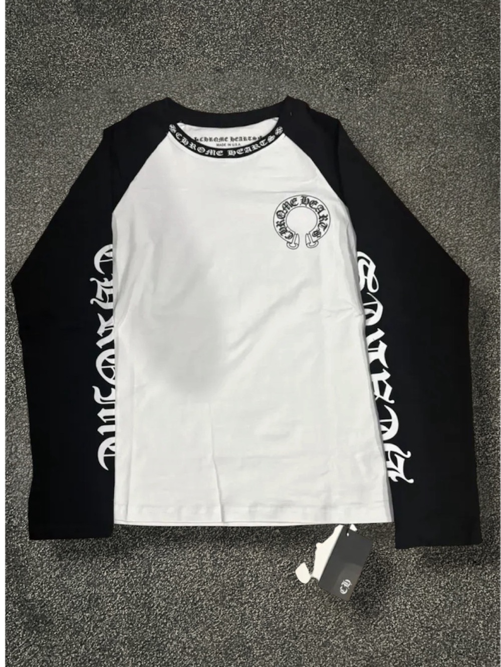 Chrome Hearts Black & White
Long Sleeve Shirt